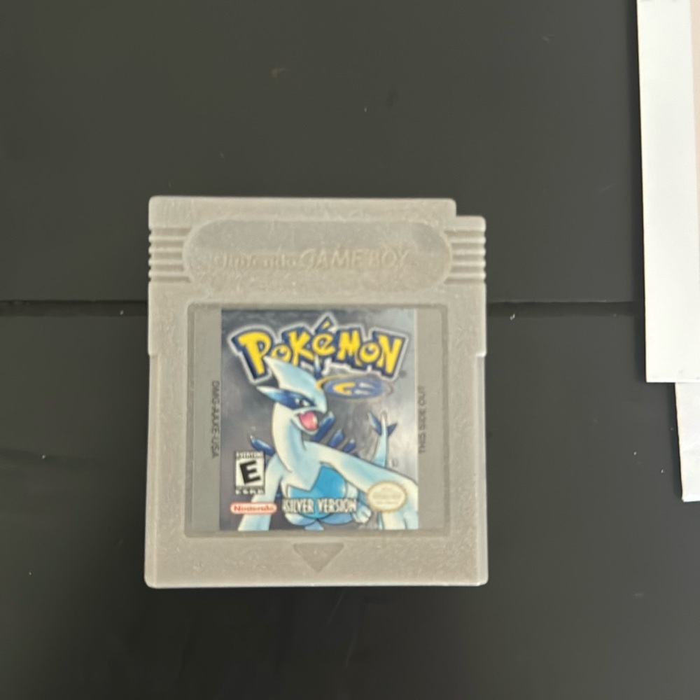Retro 90’s gameboy Cartridge Pokemon Silver Edition W/case